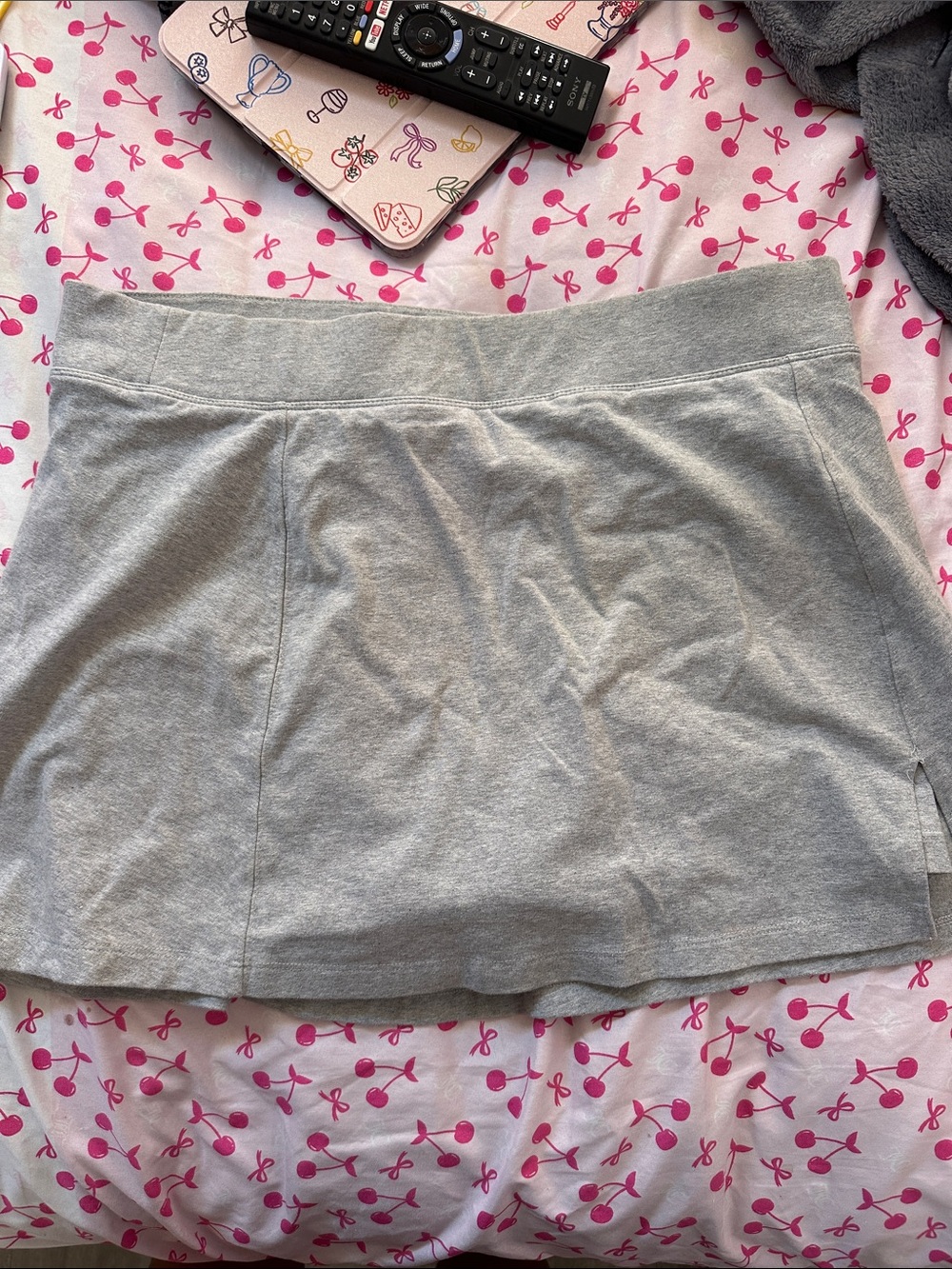 Women’s Gray Knit Skort - Casual Everyday Layered Look